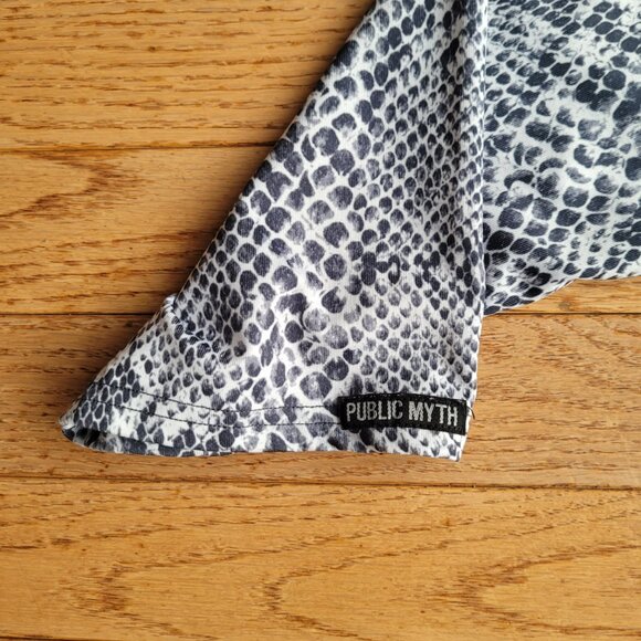 Public Myth Capri Jegging Snake Print Workout Pant M - Picture 6 of 9